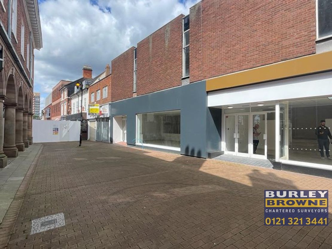 15-16 Market Street Middle Entry Shopping Centre, Tamworth, Staffs, B79 7NJ