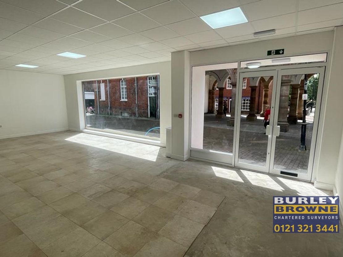 15-16 Market Street Middle Entry Shopping Centre, Tamworth, Staffs, B79 7NJ