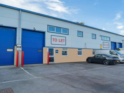 Property Image for Unit 10D Solent Trade Park, Solent Road, Havant, Hampshire, PO9 1JH