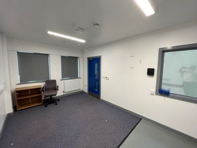 Property Image for Unit 5 Dee View Business Park Europa Court, Sealand Road, Bumpers Lane, Chester, Cheshire, CH1 4LT
