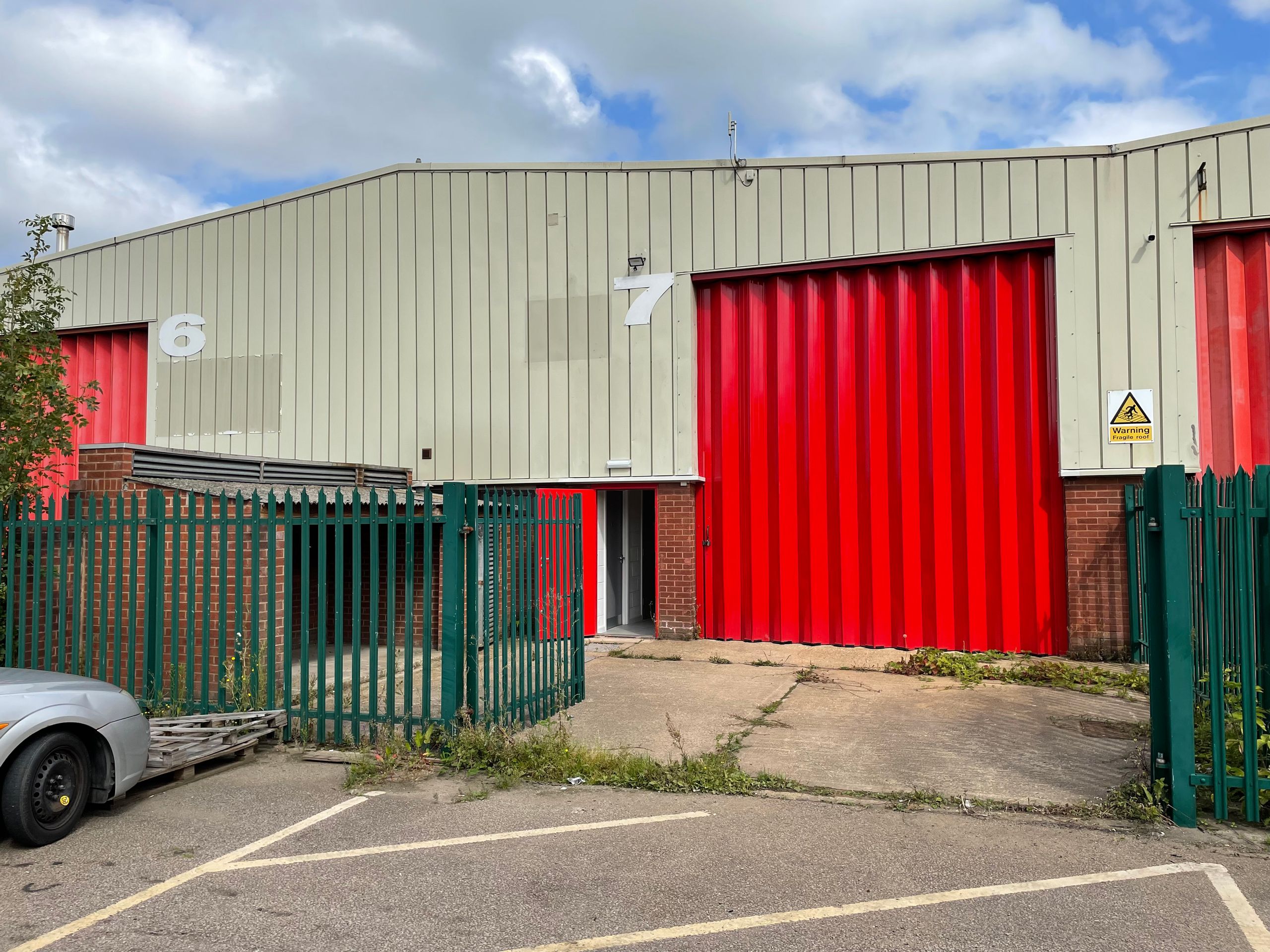 To Let Unit 7 Marshbrook Close, Aldermans Green Industrial Estate