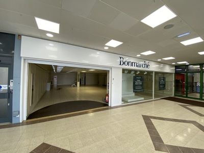 Property Image for Unit 5A Forum Shopping Centre, Cannock, Staffordshire, Staffordshire, WS11 1EB