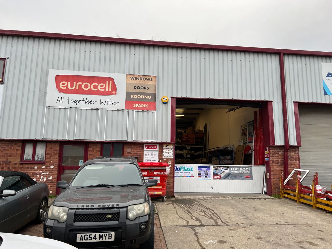 Unit 3, Cliffe Court, George Summers Close, Medway City Estate, Rochester, Kent, ME2 4GU