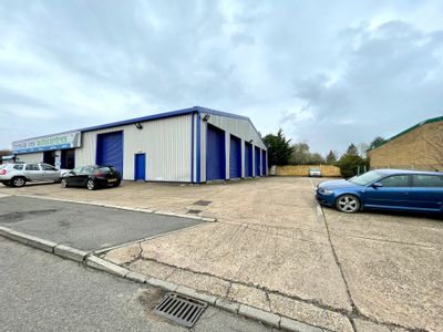 Property Image for 88a Newmarket Road, Bury St Edmunds, Suffolk, IP33 3TF