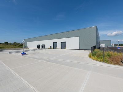 Property Image for Unit C Leftfield Park, Gain Lane, Bradford, BD3 7DX