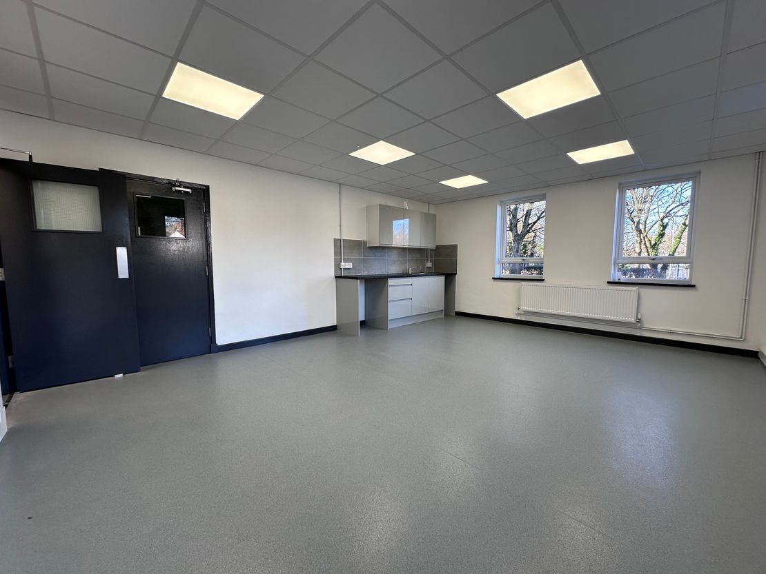Unit 1, Gibbons Industrial Park, Dudley Road, Kingswinford, West Midlands, DY6 8XF