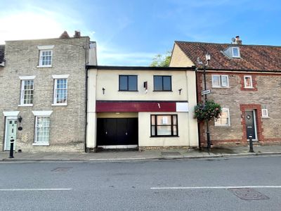 Property Image for 23 Mustow Street, Bury St. Edmunds, Suffolk, IP33 1XL