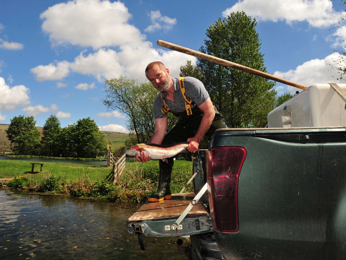 Kilnsey Park Fishery, Kilnsey, Yorkshire, BD23 5PS