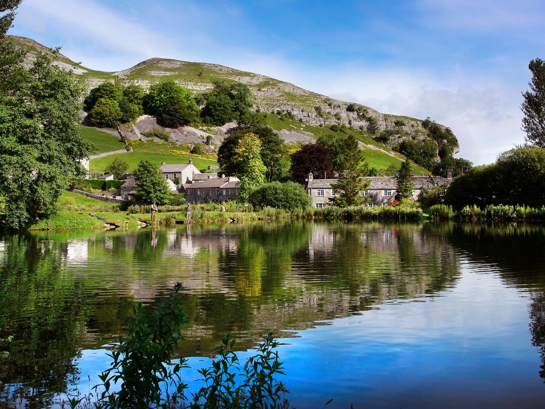 Kilnsey Park Fishery, Kilnsey, Yorkshire, BD23 5PS