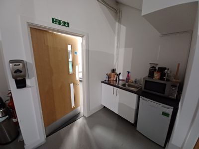 Property Image for Unit 5 IO Centre Kimpton Industrial Park, Minden Road, Sutton, SM3 9BL