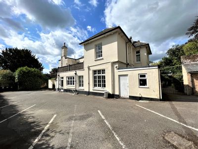 Property Image for Stoneleigh House, 2 Rowlands Hill, Wimborne, Dorset, BH21 1AN
