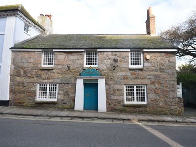 Property Image for Captain Cutters, 52 Chapel Street, Penzance, Cornwall, TR18 4AF