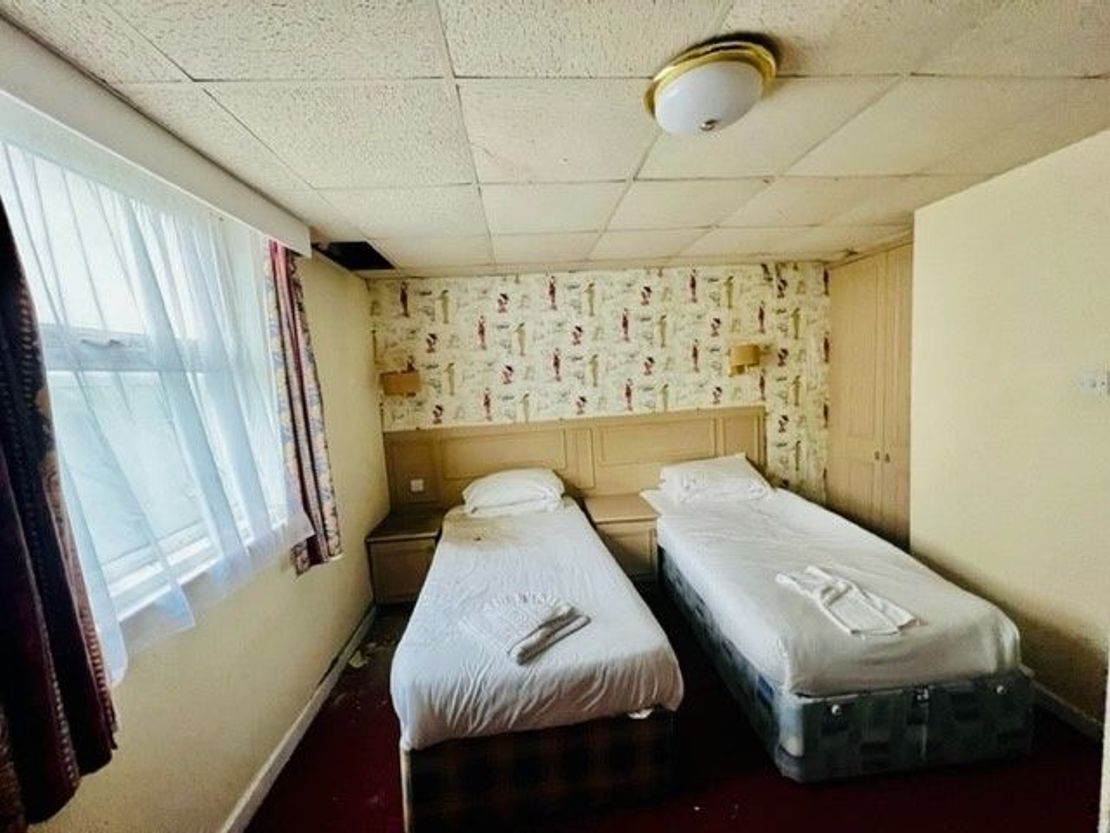 244, Promenade, Blackpool, FY1