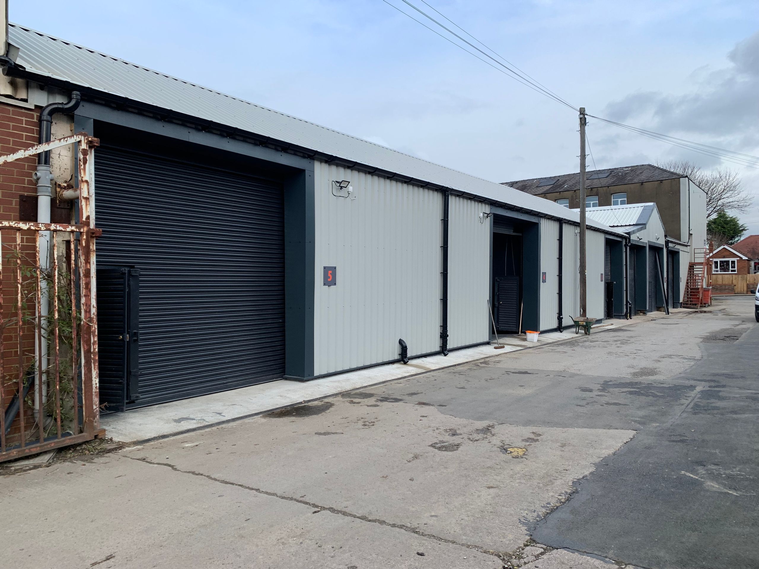 To Let Unit 4, Flanshaw Trading Estate, Flanshaw Lane, Wakefield, West