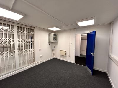 Property Image for Unit D1 Stafford Park 4, Telford TF3 3BA