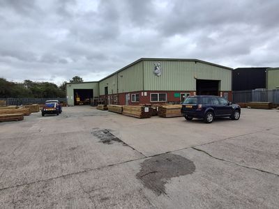 Property Image for Robinsons Timber, Dansom Lane North, Hull, East Riding Of Yorkshire, HU8 7RS