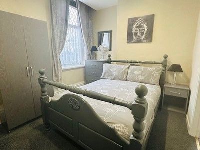 Property Image for Phillips Apartments, 56 Station Road, Blackpool