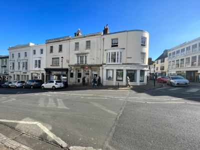 Property Image for 38 Union Street, Ryde, Isle Of Wight, PO33 2LJ