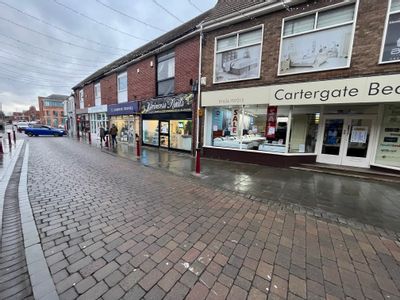Property Image for 27a Carter Gate, Newark On Trent, Nottinghamshire, NG24 1UA