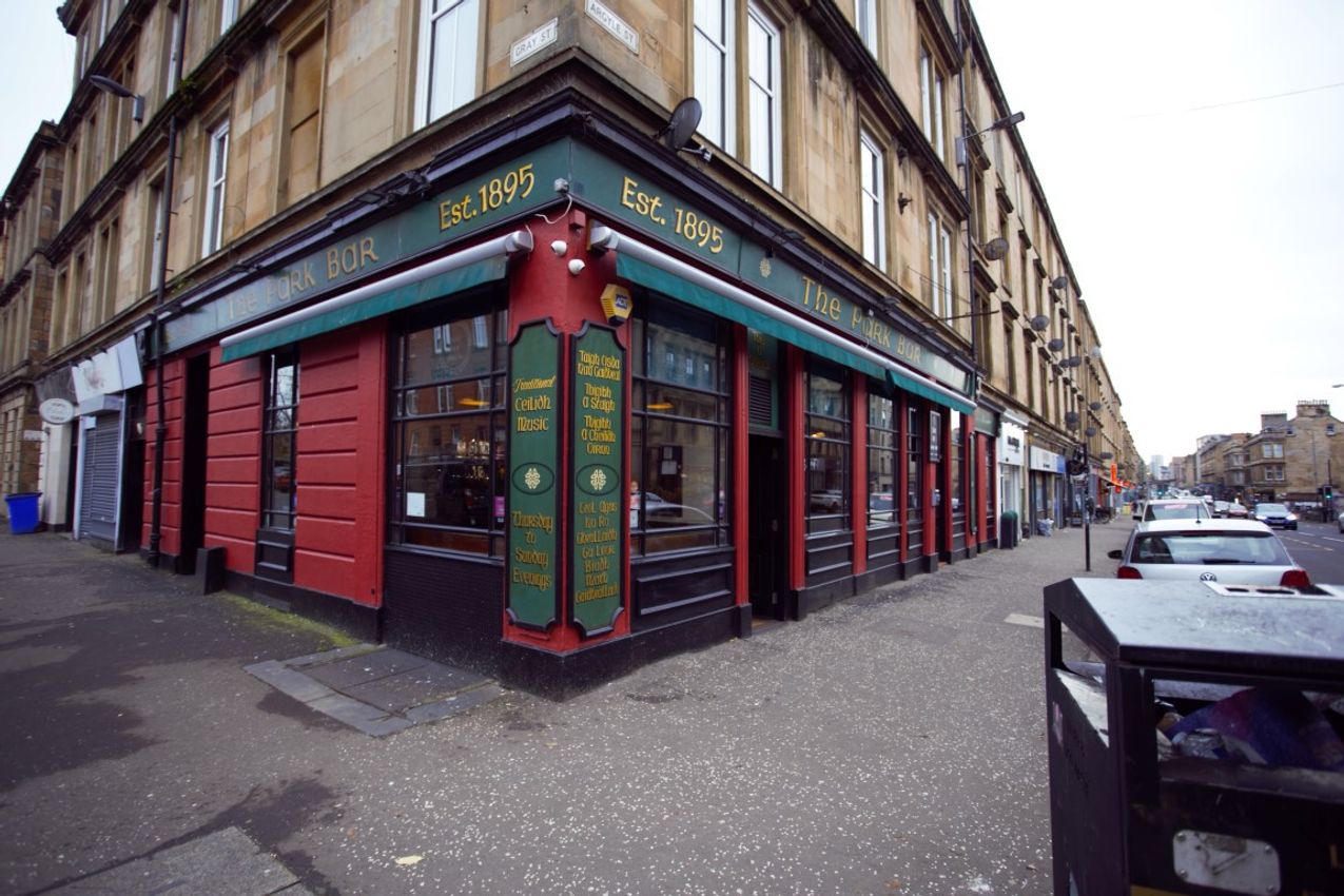 The Park Bar, 1202, Argyle Street, Glasgow, G3 8TE