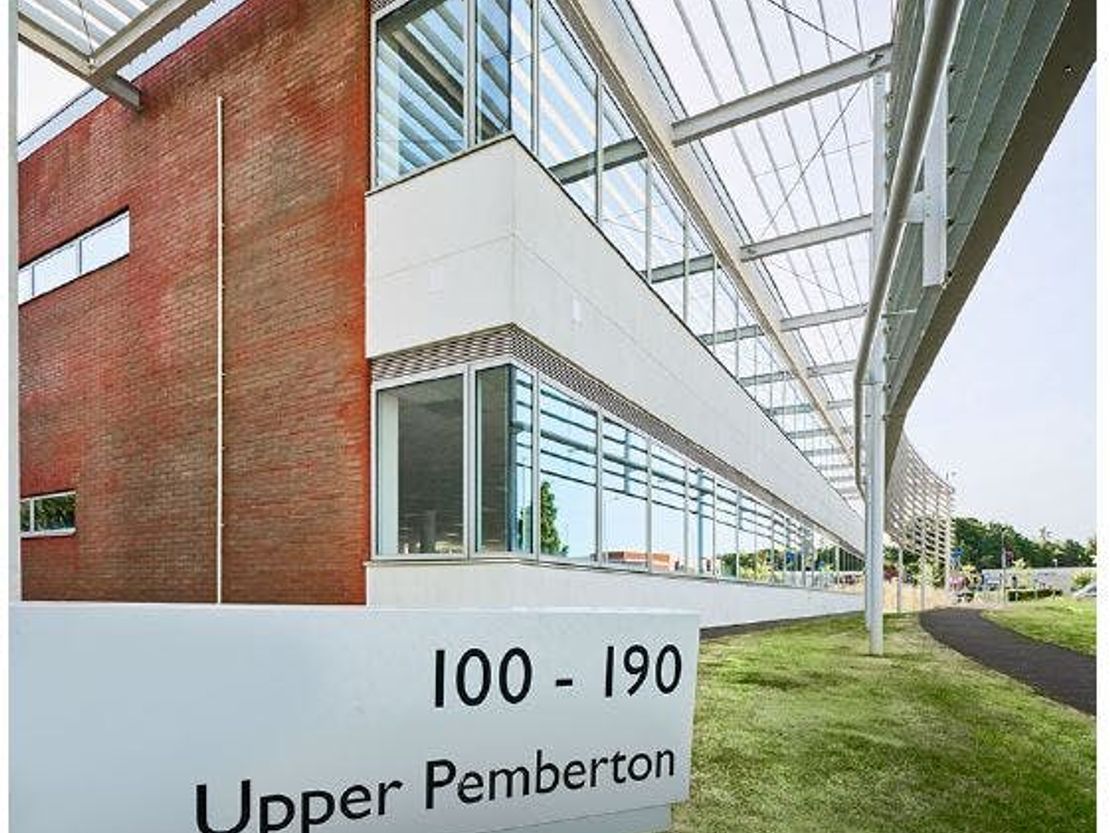 100 Eureka Park, Upper Pemberton, Ashford, TN25 4AZ