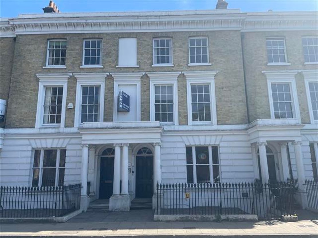 45 Southgate Street, Winchester, Hampshire, SO23 9EH