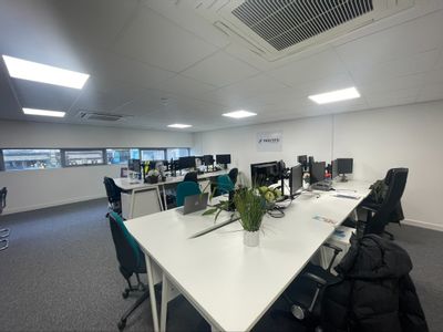 Property Image for First Floor, 133 Queens Road, Brighton, East Sussex, BN1 3WB