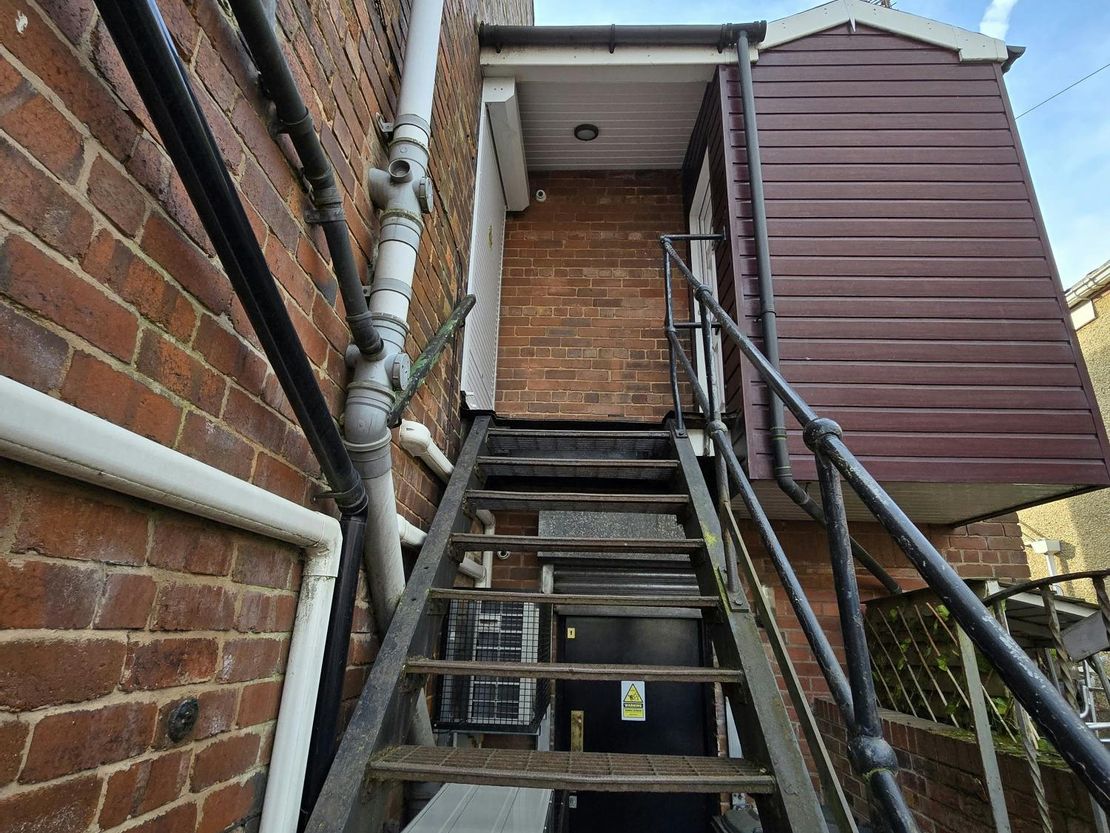 21 Station Road, Kiveton Park, Sheffield, S26 6QP