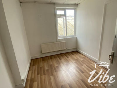 Property Image for 4 Alexandra Rd, Enfield EN3