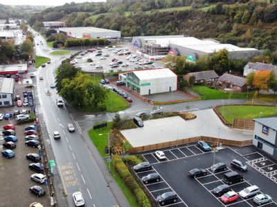 Property Image for Unit 1 And 2 Caernarfon Road, A55 North Wales, Bangor, Gwynedd, LL57 4SU