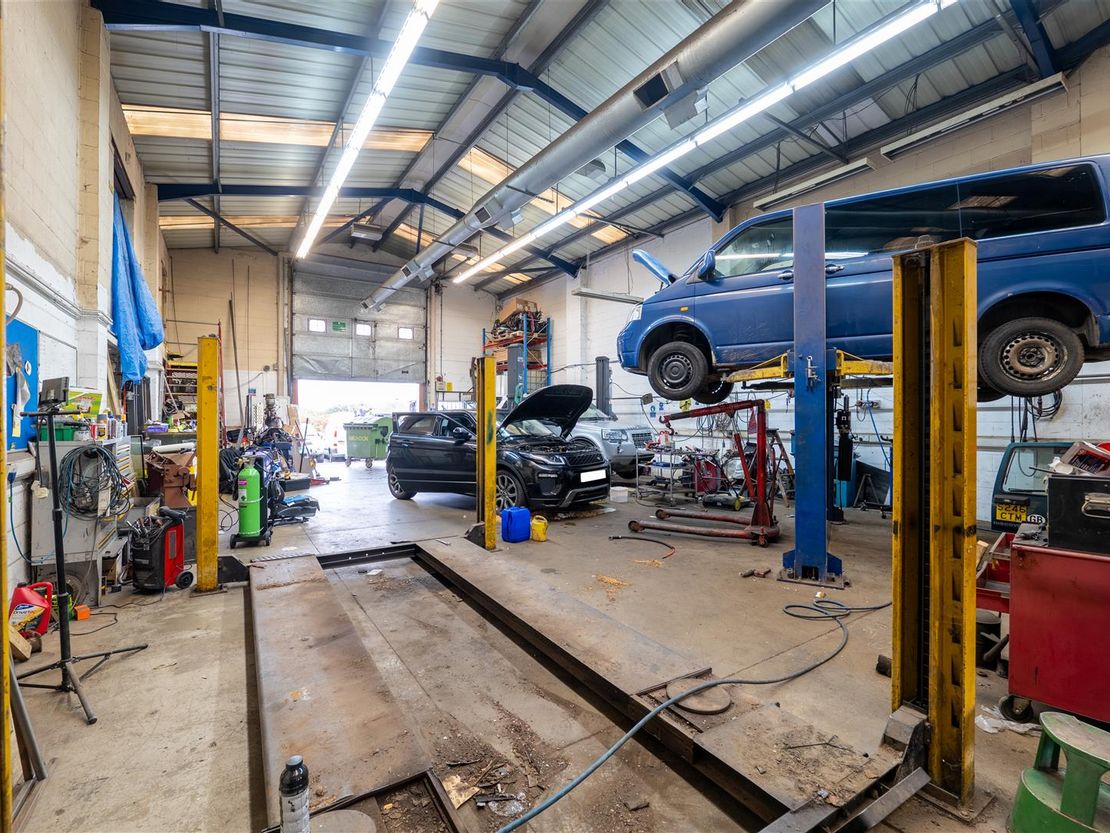 Unit 8B, Waterloo Road, Bidford-On-Avon, Alcester