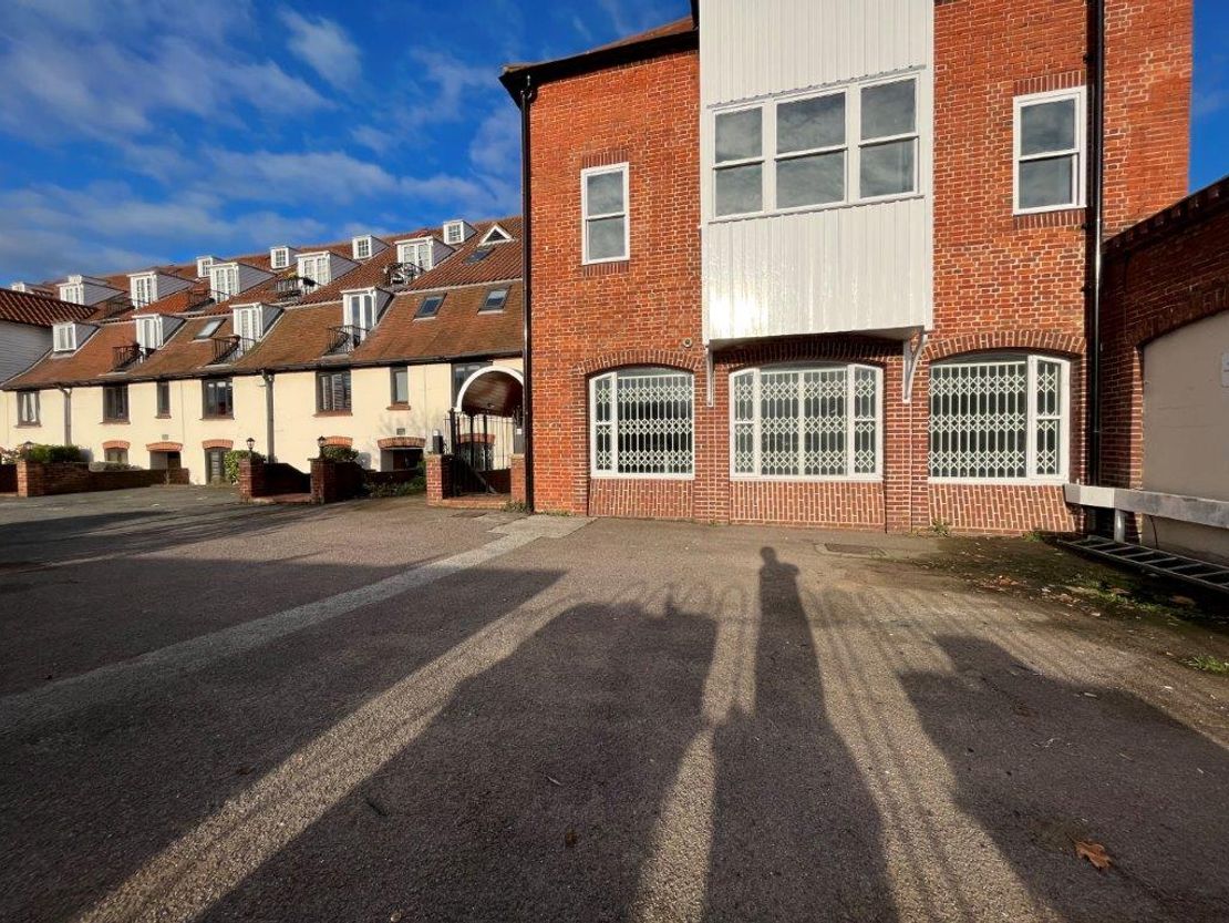 Gipping House, Dock Street, Ipswich, East Of England, IP2 8EU
