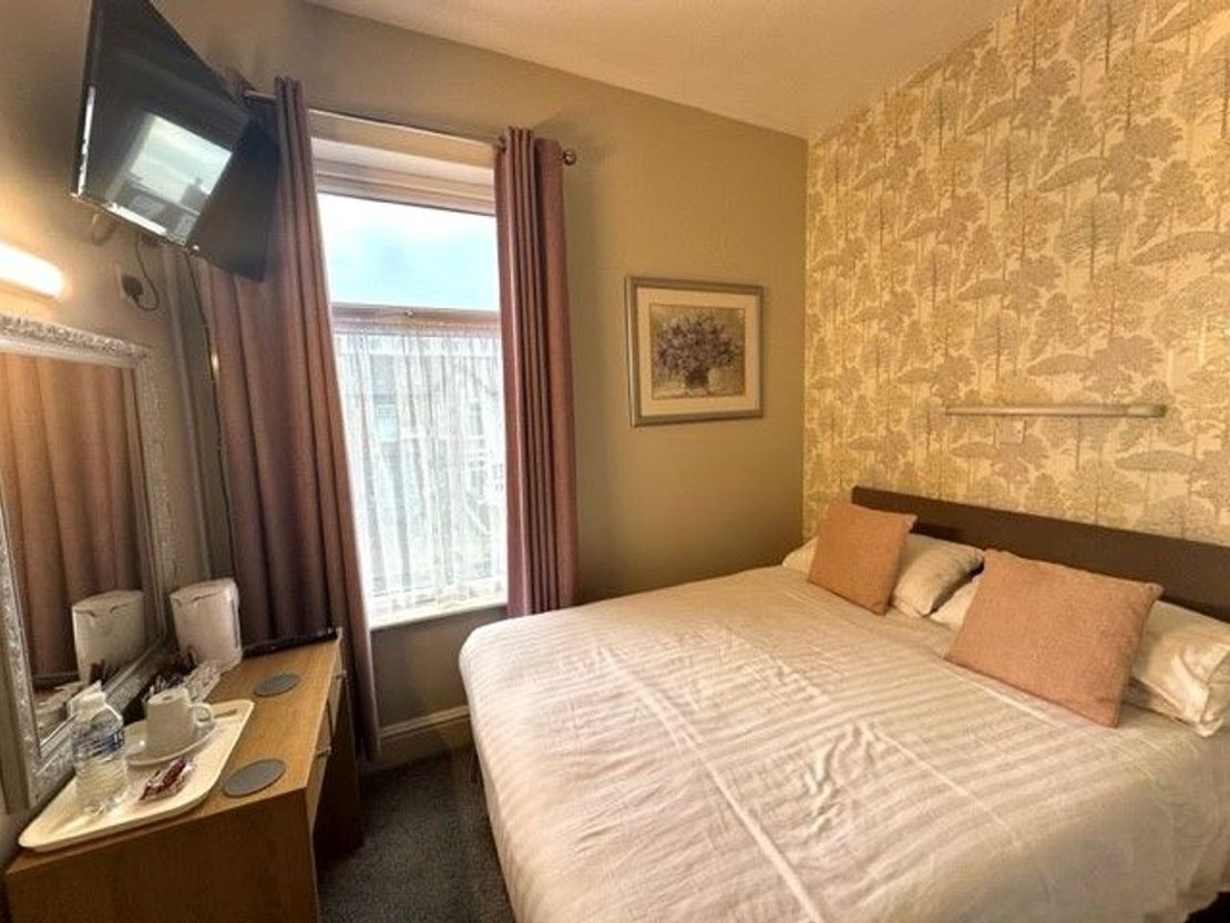 California Guest House, Hornby Road, Blackpool, FY1