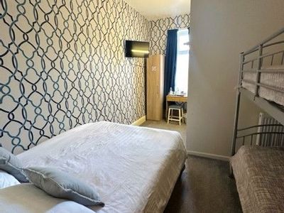 Property Image for California Guest House, Hornby Road, Blackpool, FY1