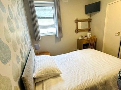 Property Image for California Guest House, Hornby Road, Blackpool, FY1