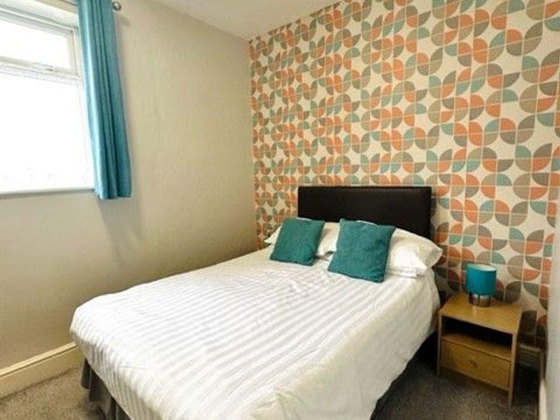 California Guest House, Hornby Road, Blackpool, FY1