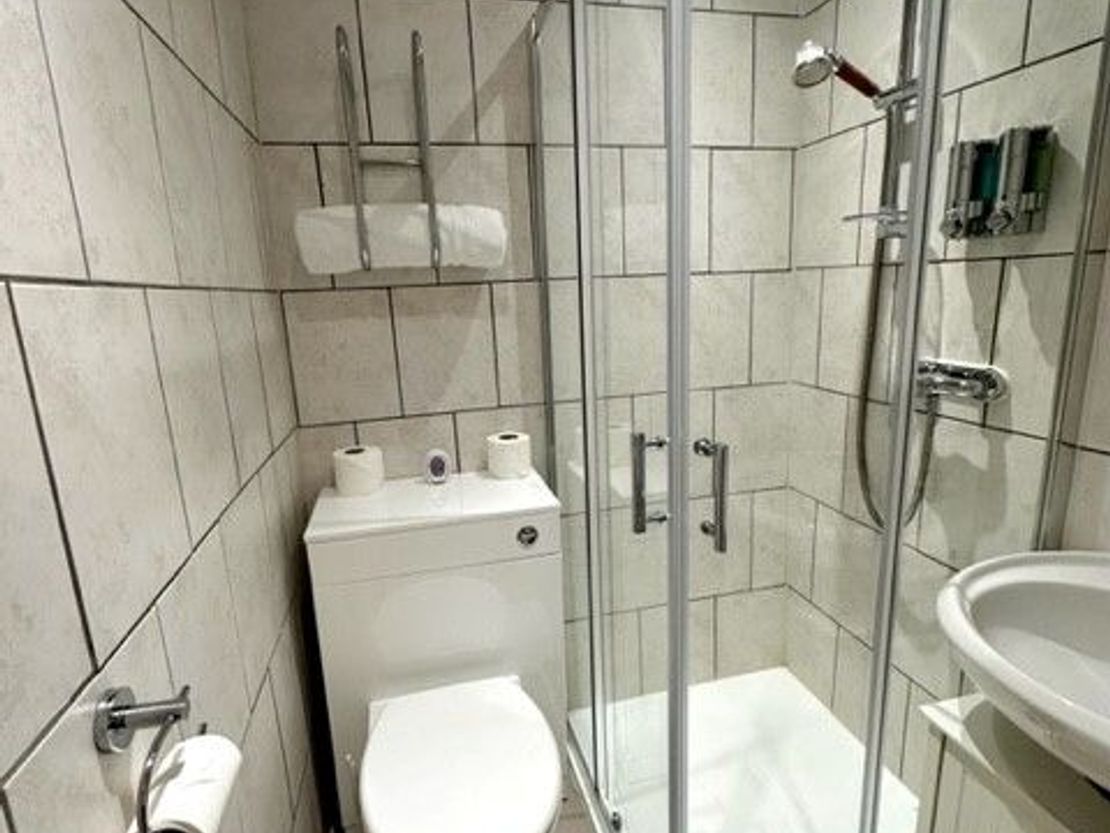 California Guest House, Hornby Road, Blackpool, FY1