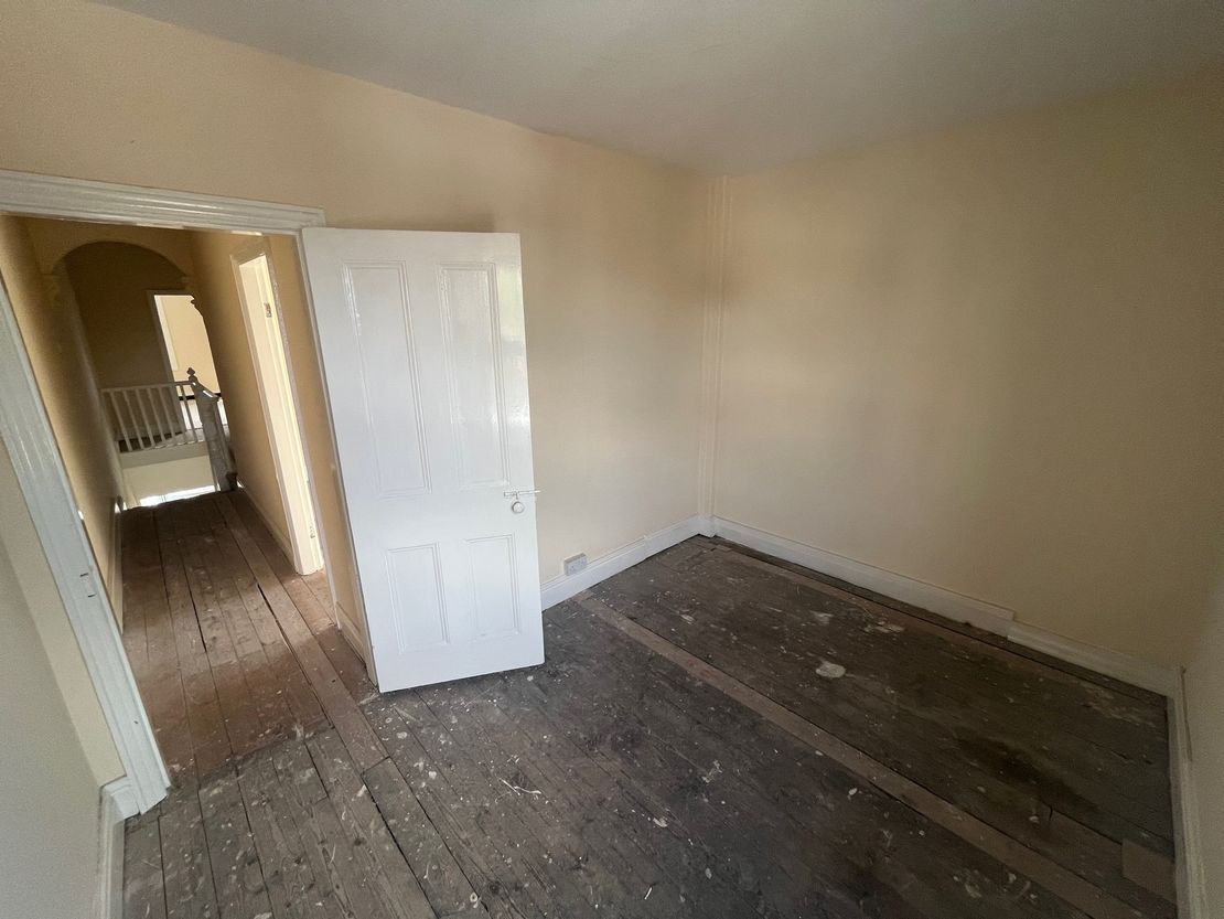 358 Carlton Hill, Carlton, Nottinghamshire, NG4 1JB