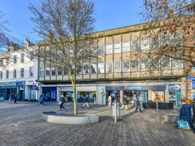 Property Image for 19-21 Market Place, Mansfield, Mansfield, Nottinghamshire, NG18 1HZ