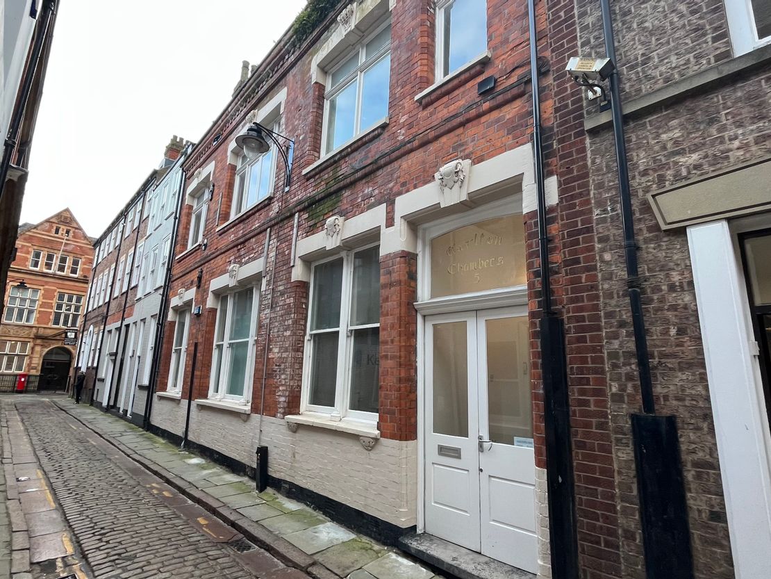 4 - 5 Bishop Lane, Hull, East Yorkshire, HU1 1PA