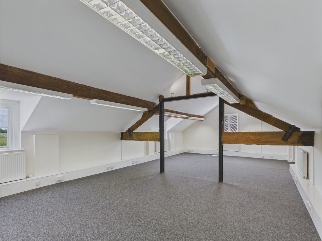 Barn 1 Oakbank Court, A41 Bolesworth, Bolesworth Road, Tattenhall, Chester, Cheshire, CH3 9HL