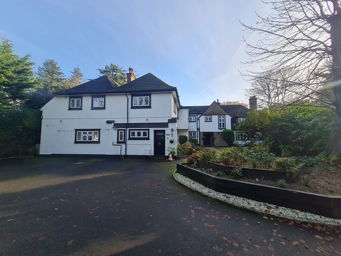 Longholm, Chequers Lane, Walton On The Hill, Tadworth, Surrey, KT20 7RD