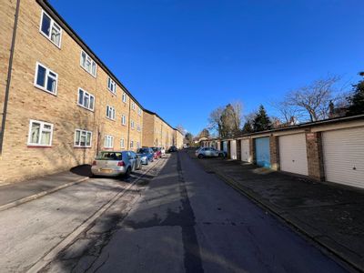 Property Image for Millway Close, Oxford, Oxfordshire, OX2 8BJ