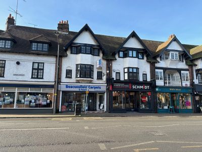 Property Image for 9a Burkes Parade, Station Road, Beaconsfield, Buckinghamshire, HP9 1NN
