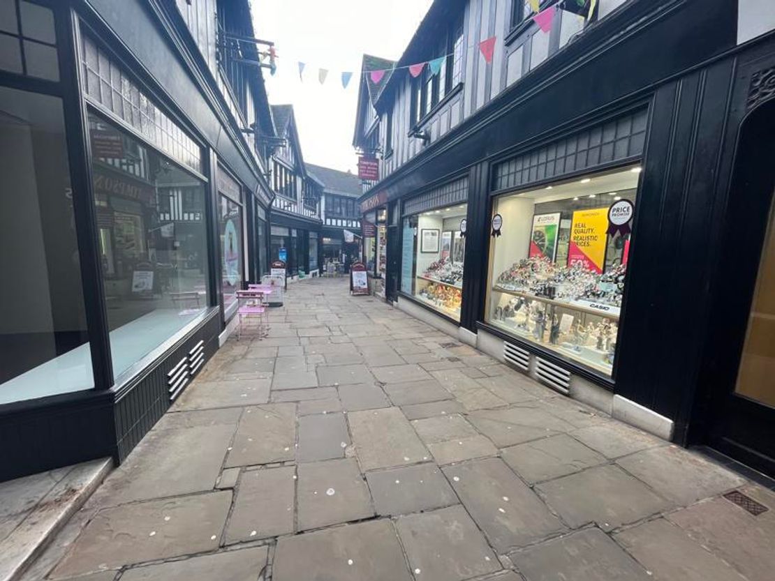 Various Retail Units, Buttermarket The Walk & Thoroughfare, Ipswich, Suffolk, IP1 1EA