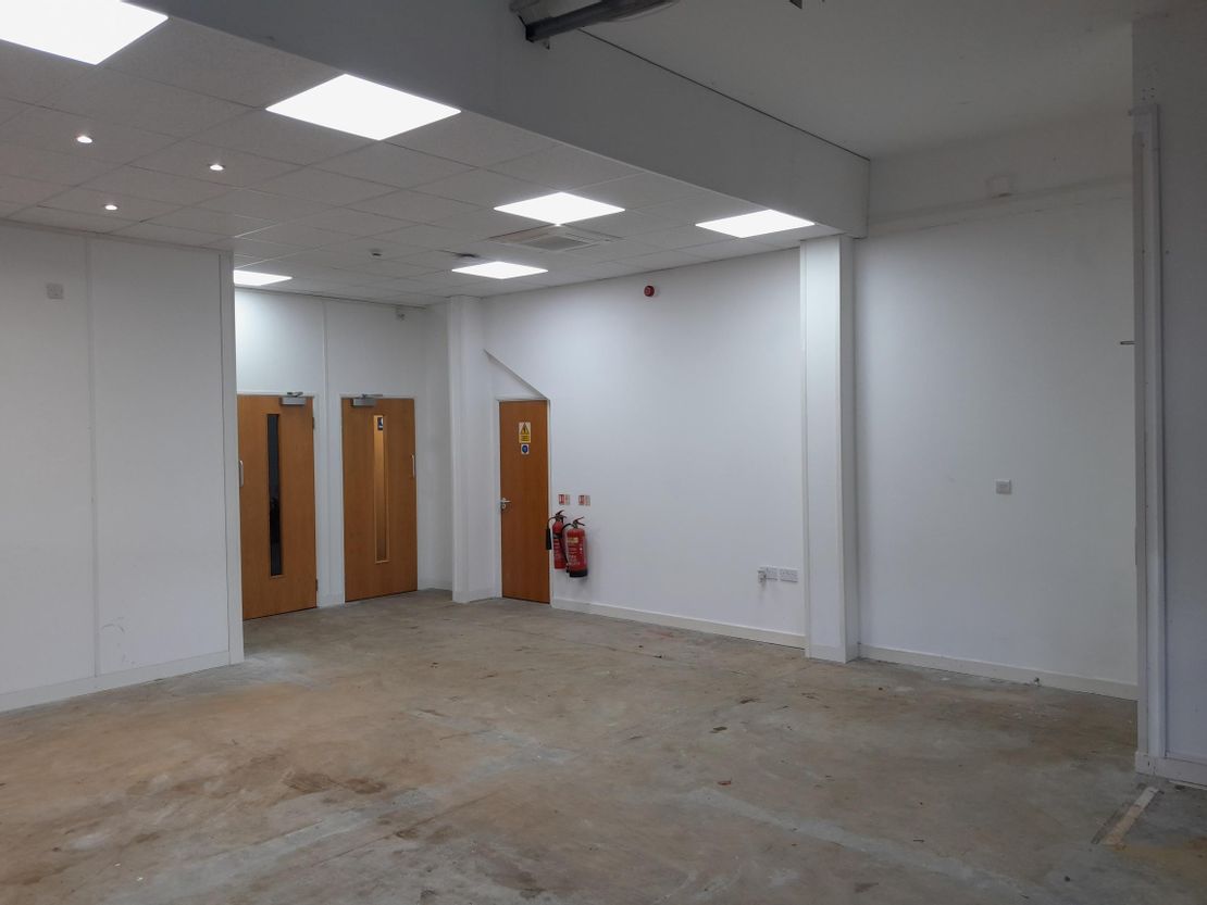 Unit 6, The Glenmore Centre, Moat Way, Ashford, Kent, TN24 0TL