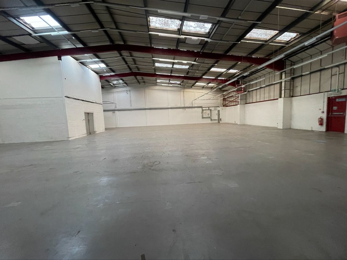 Unit 3A, Malthouse Trading Estate, Brighton Road, Shoreham-By-Sea, West Sussex, BN43 6RJ