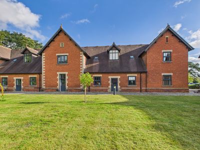 Property Image for Ground Floor Dovecote Crewe Hall Farm, Old Park Road, Crewe, Cheshire, CW1 5UE