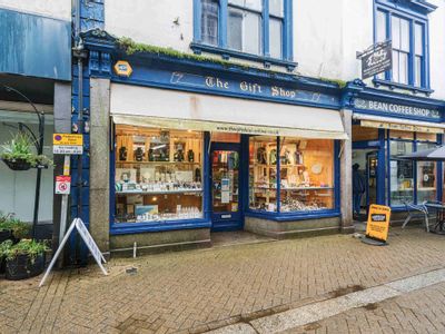 Property Image for The Gift Shop, 4 Fore Street, Liskeard, Cornwall, PL14 3JB
