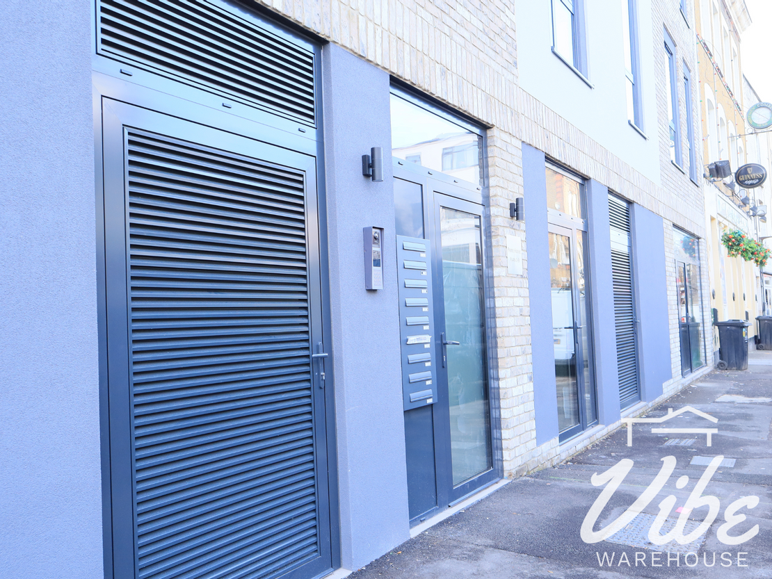10 Windus Rd, London N16 6UT